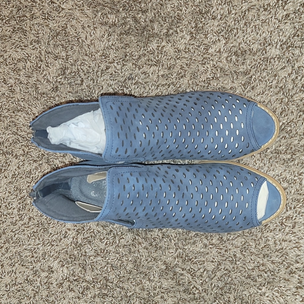 Suede Pep Toe Booties